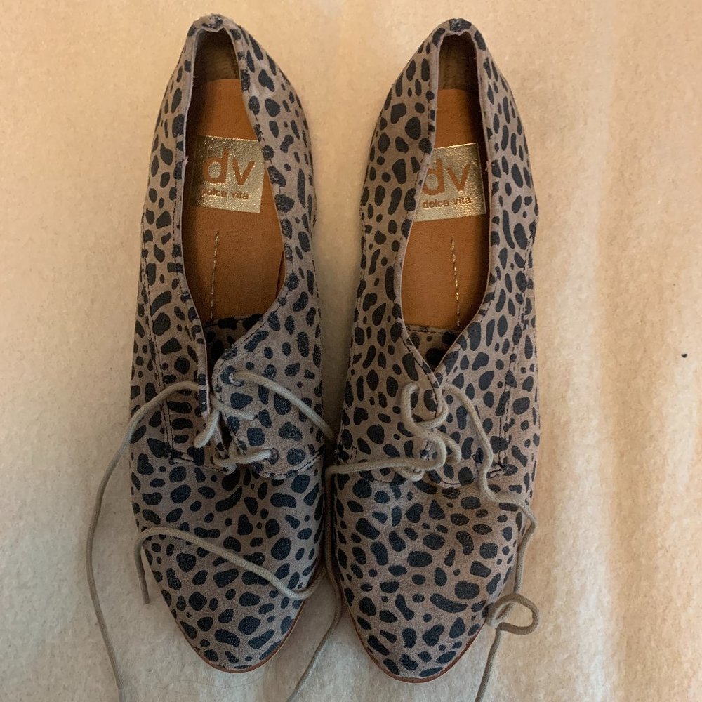 Women's Oxford Shoes in Leopard
